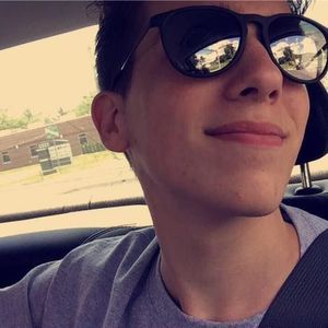 Meet your Posher, Luke